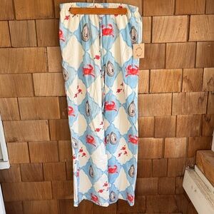 Casual Women's Lightweight Crab & Shell Print Pants in Light Blue & Cream